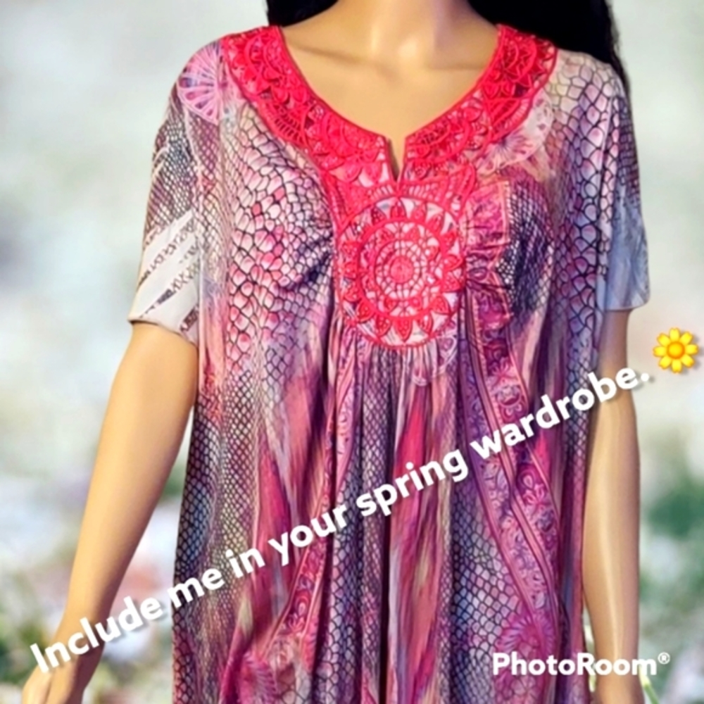 Avenue Brand Plus Size Blouse - Pink and Gray. 🤗